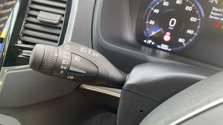 Volvo Xc90 2.0 T5 [250] Momentum Pro 5dr AWD Gtron Petrol Estate